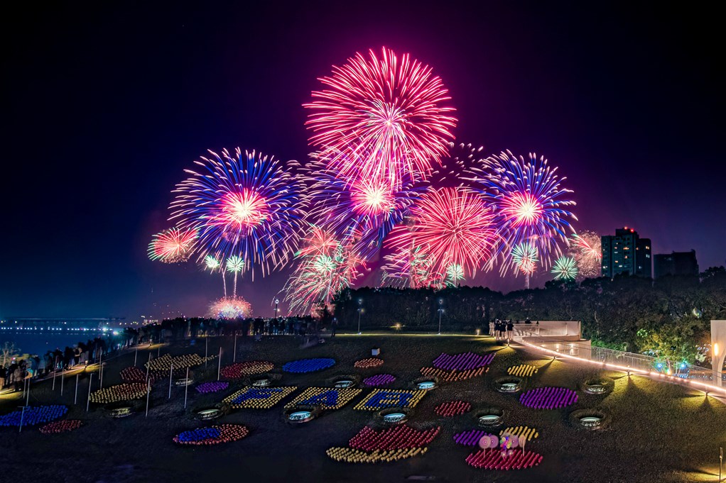 新北煙火秀第一排 將捷金鬱金香酒店旅展、「跨年限定住房專案」活動同步熱賣中