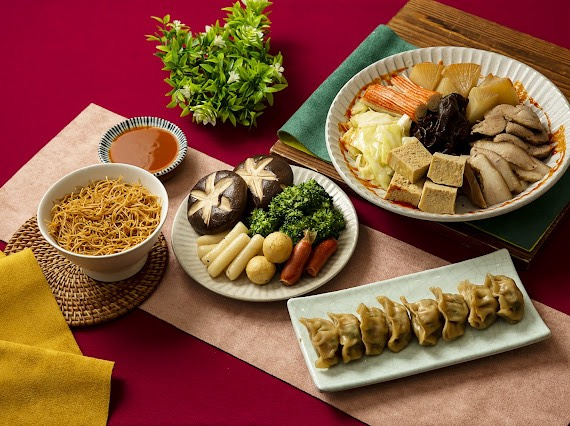 台南滷味首選「八里居」新春加「馬」！ 限量「滷」力紅包袋跨界命理占卜 用美味開啟馬年好運氣